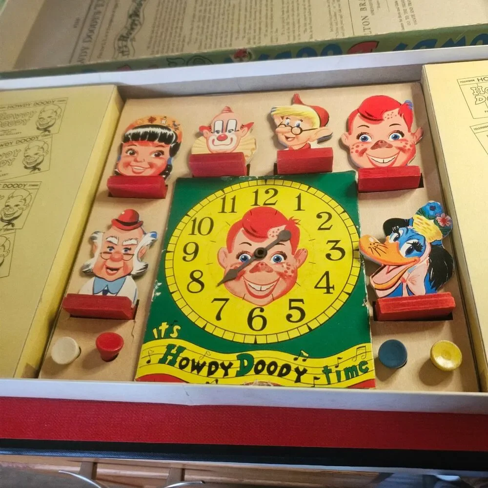Milton Bradley vintage 1950s